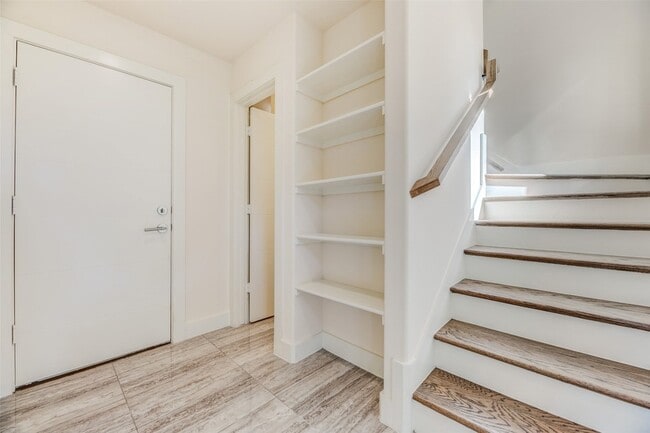 Photo - 4316 Hartford St