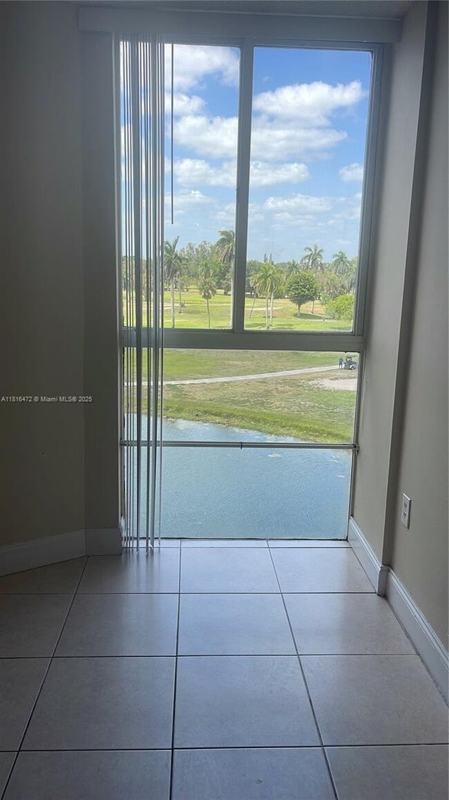 Photo - 6955 NW 186th St Unit F505
