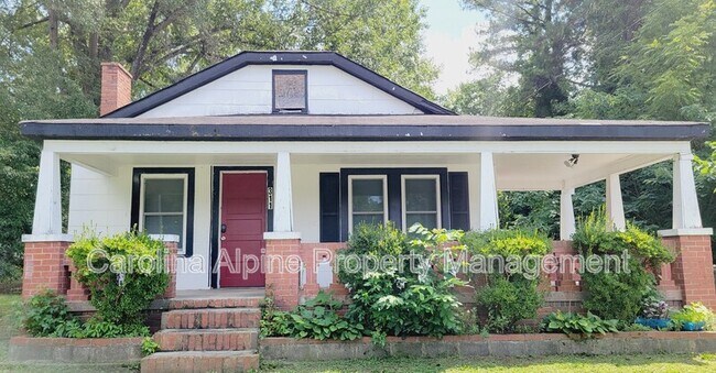 Photo - 311 W Ballard St House