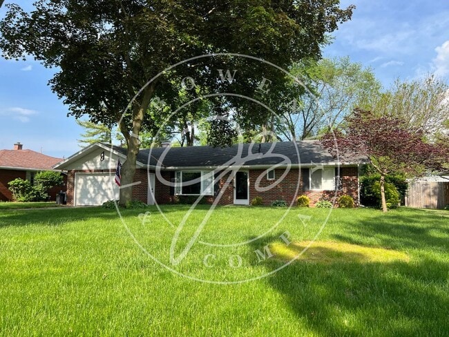 Photo - "Charming 3 bedroom 2 bathroom Sylvania home with Granite Countertops.