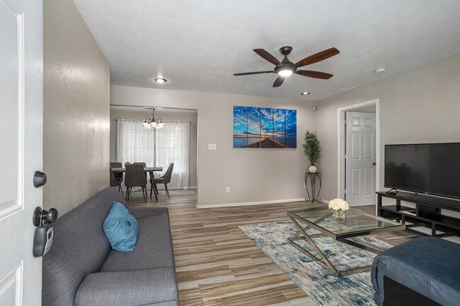 Photo - 1474 Co Rd 105