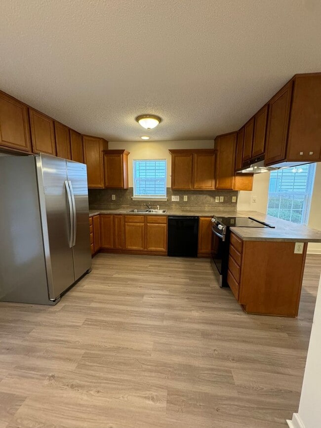 Photo - 124 Clusters Cir