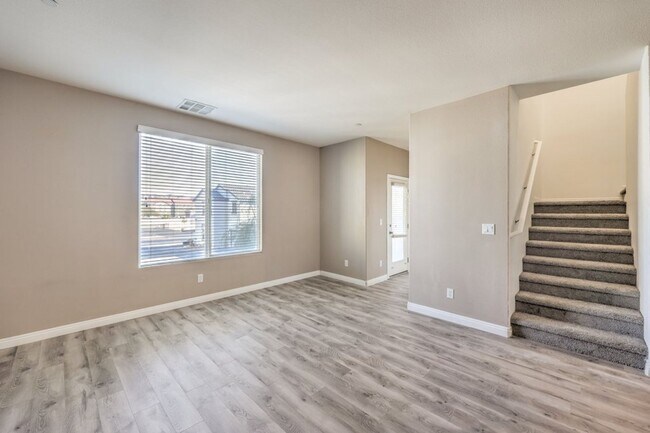Photo - Three Story Townhouse Near Nellis AFB