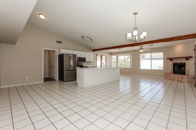 Photo - 1922 E Cortez Dr