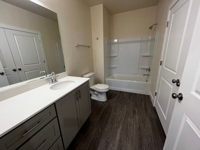Photo - 2101 N Main St Unit 210