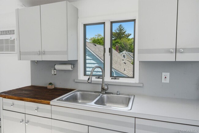 Photo - 41 Pace Dr Unit Apt