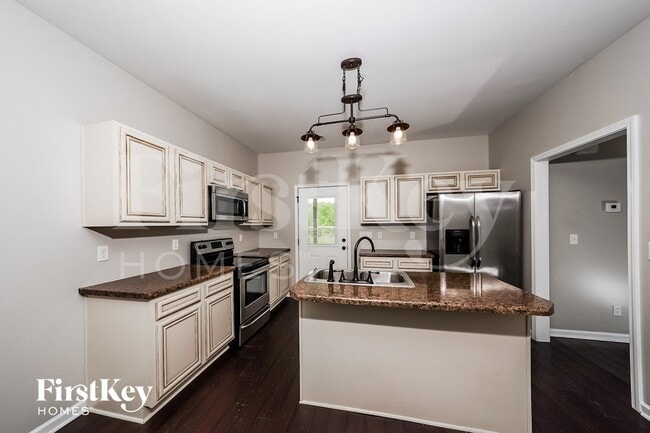 Photo - 345 Deer Creek Way