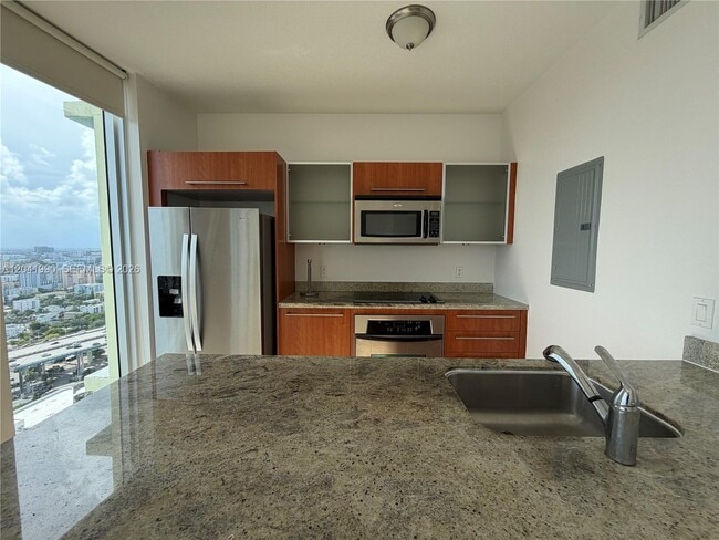 Photo - 185 SW 7th St Unit 3200