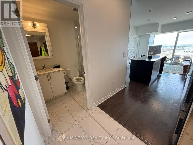 Photo - 805 Carling Ave Unit 3302