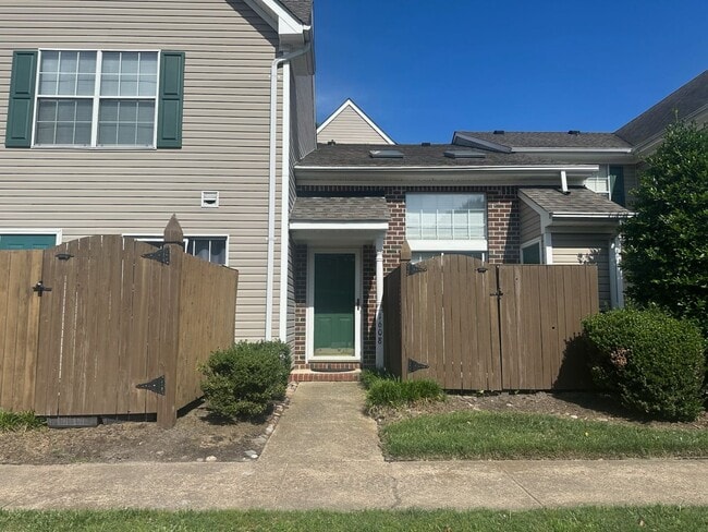 Gorgeous Townhouse in Riverwalk - Gorgeous Townhouse in Riverwalk