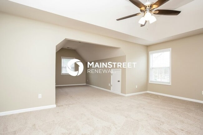 Photo - 5 Bedroom Pet-Friendly Home in Austell, GA with Main Street Renewal