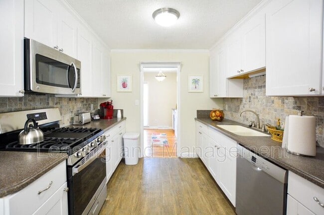 Photo - 1265 Cornwallis Dr