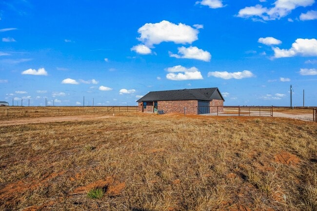 Photo - Country Living In Roosevelt ISD! Casa