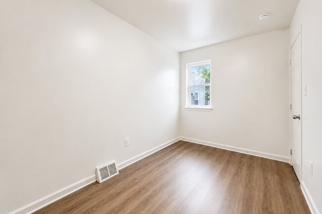 Photo - 1016 Potter St