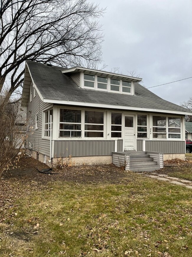 Newly Updated 2 Story 4 Bedroom 1 3/4 Bath... Rental House Rental in