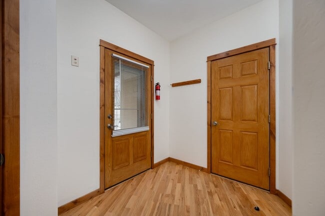 Photo - 3 Bedroom, 2 Bath Condo