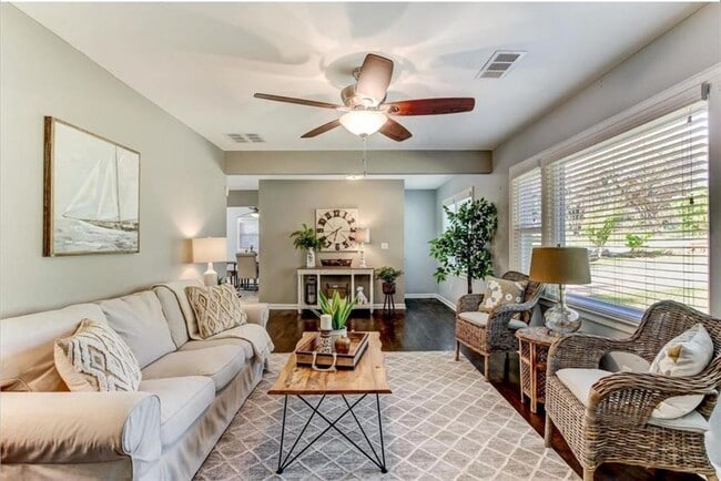 Photo - 2144 Keheley Dr