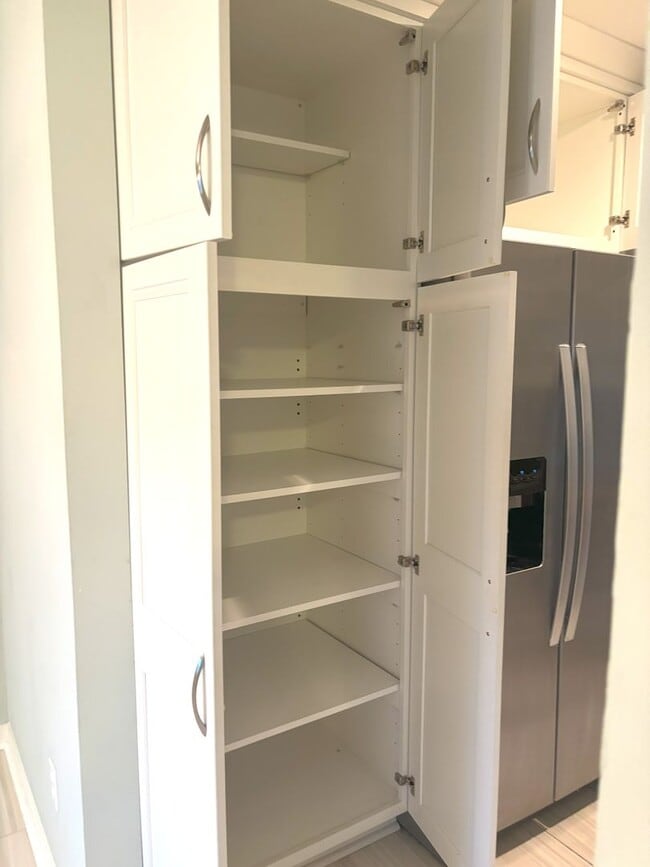 Photo - 2BD/2.5BA - TOWNHOME IN MT PLEASANT - AVAILABLE 8/1/26