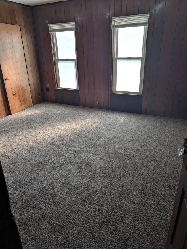 Photo - 210 E Cambridge St