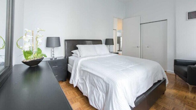 Photo - 3 bedroom in NEW YORK NY 10004 Unit 17F