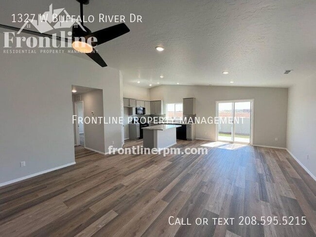 Photo - 1327 W Buffalo River Dr