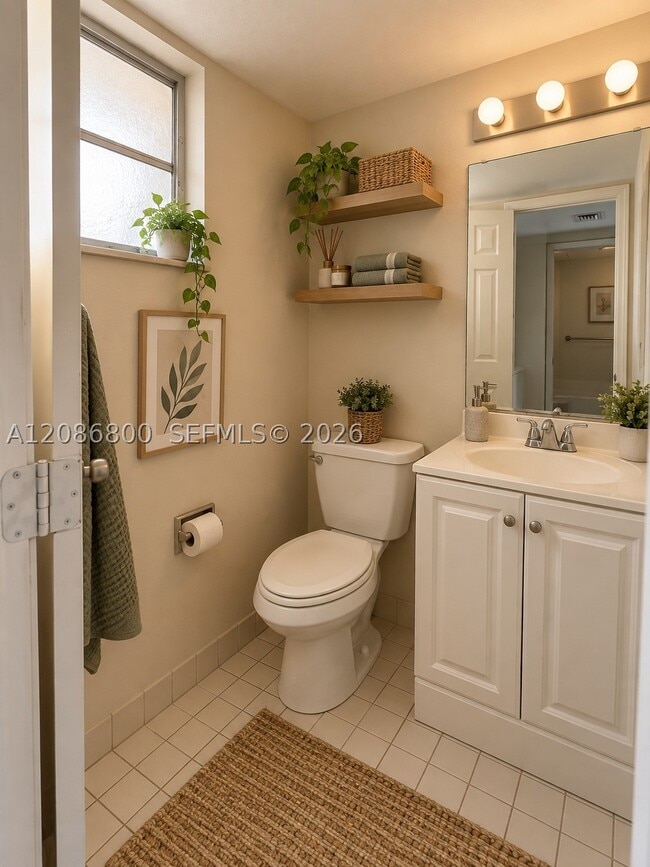 Building Photo - 8850 Fontainebleau Blvd Unit 203
