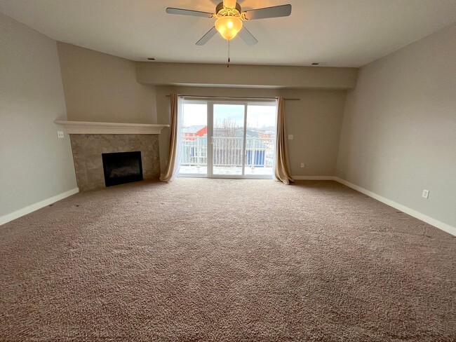 Photo - LUXURY 3br/2ba ON THE PENINSULA!! AVAILABLE JUNE 1st!