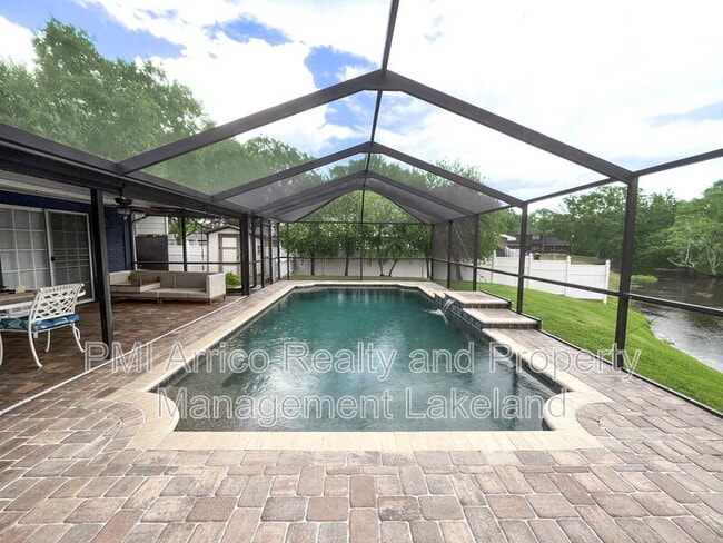 Photo - 1653 Lagoon Pl