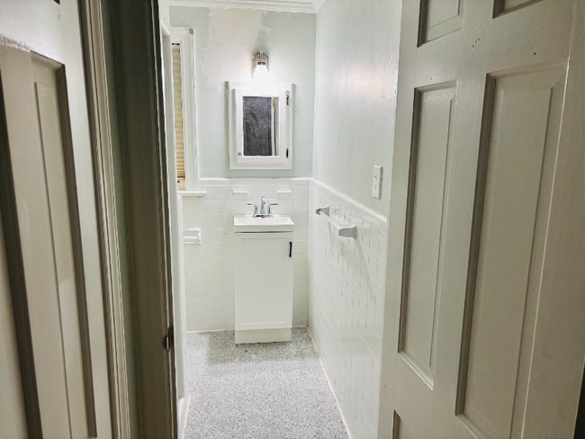 Photo - 624 Barcliff Rd