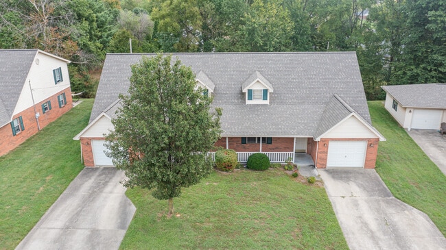 Photo - 44 Arlington Ct