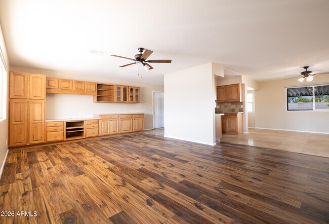 Photo - 11208 N 105th Ave