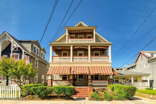 Photo - 31 Embury Ave