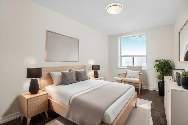 Photo - 3101 & 3111 Eglinton Ave E