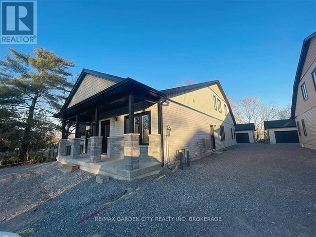 Photo - 13 Valley Rd