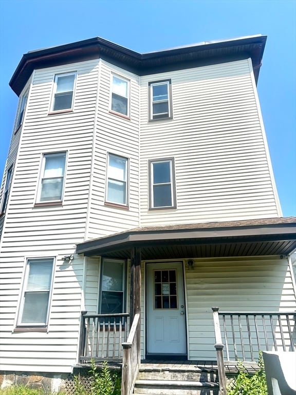 Building Photo - 92 Elliot St Unit 3 Rental