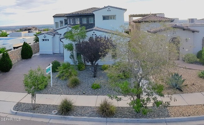 Photo - 1805 Tin Star St