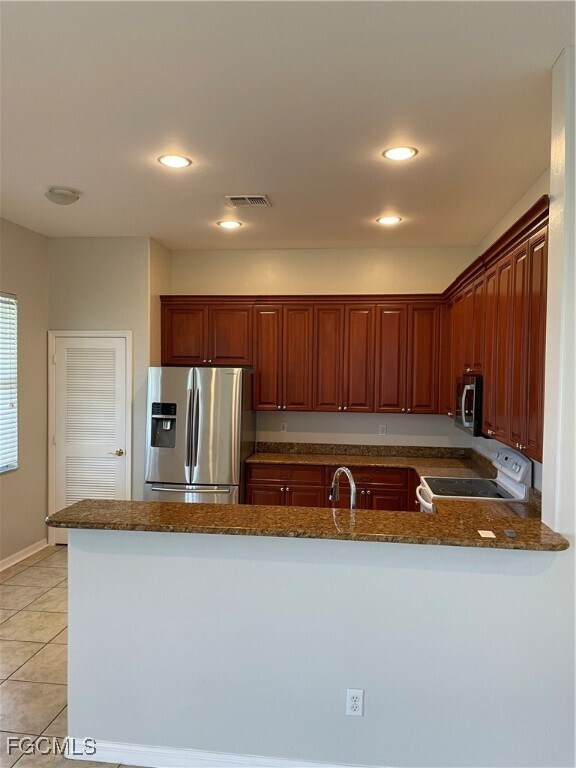 Photo - 2533 Deerfield Lake Ct