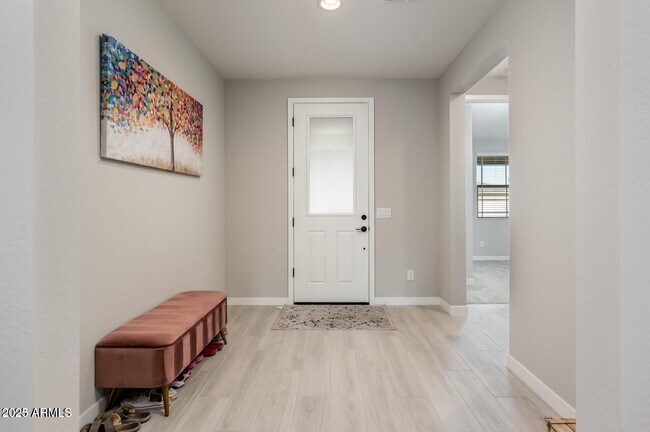 Photo - 5127 N 183rd Dr