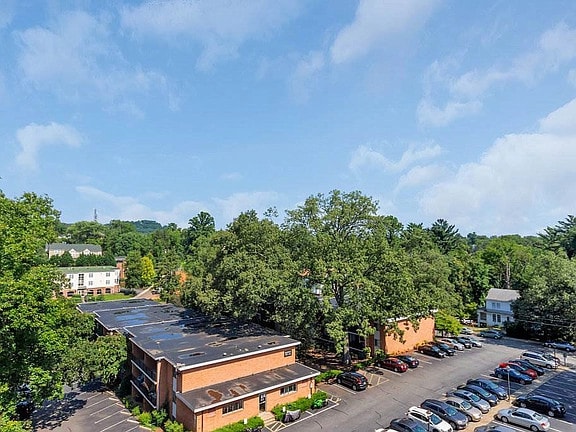 Parking Lot View - 1800 Jefferson Park Ave Unit 11