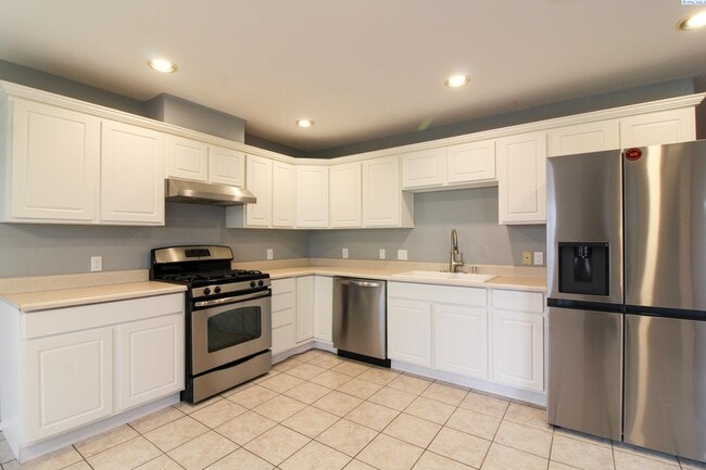 Photo - 3 Bed/2 Bath House in West Kennewick