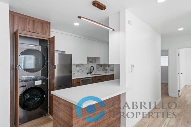 Photo - 4665 34th St Unidad 8 Rental