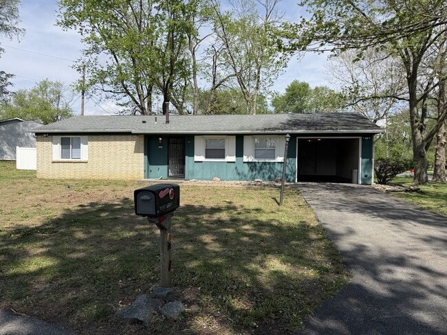 Photo - 2504 Campbell Dr