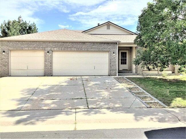 Building Photo - 18504 E Bethany Pl