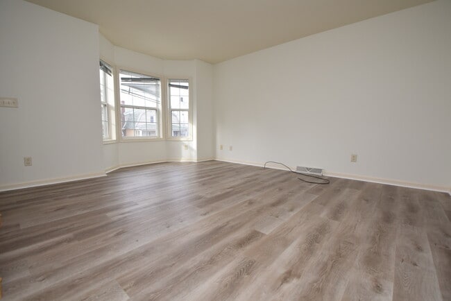 sala de estar - 309 Putnam St