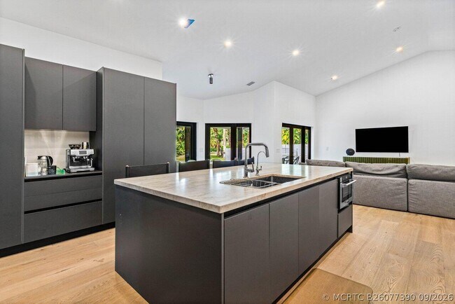 14936 Horseshoe Trce