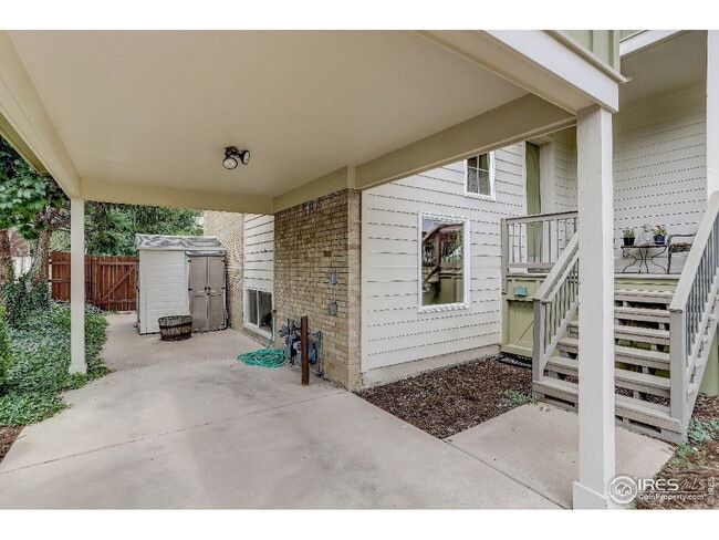 Photo - "Charming 3-Bed Townhouse Retreat with Spacious Living in Boulder!"
