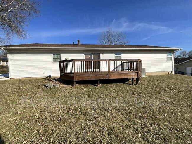 Photo - 19 Christine Dr