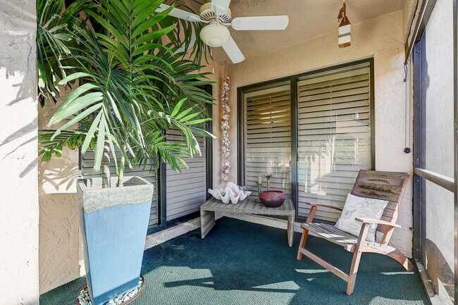 Photo - 4770 Brittany Dr S Unit 15