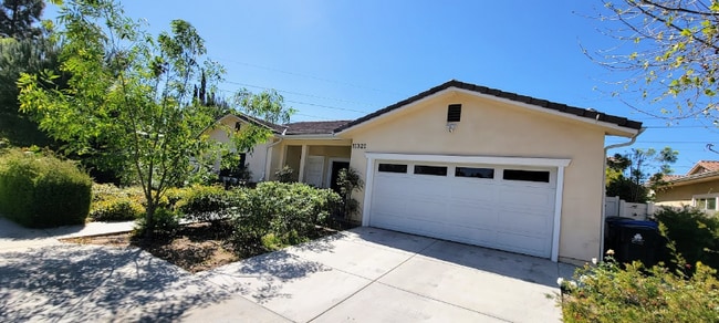 Building Photo - 11321 Hunnewell Ave Rental