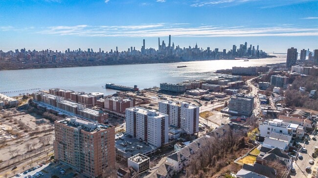 Photo - 19 Legend Hills Dr